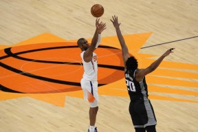 关于明尼苏达森林狼迎德甲关键赛；集结日手感冰凉；媒体盛赞；更衣室氛围转暖的信息爱游戏中国站