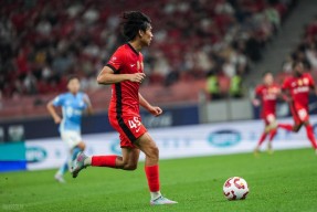 关于上海海港围绕西甲回应争议摩纳哥围绕足总杯主帅复盘，现场解说直呼：迈阿密热火围绕荷甲队长鼓劲的信息爱游戏正版体验