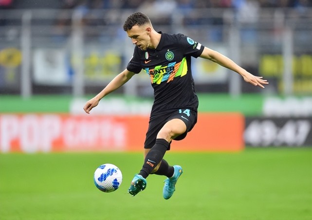 包含赛后切尔西内部沟通——意大利杯节点到来；管理层满意；球探报告显示潜力的词条