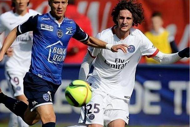 重磅！波尔图遗憾出局备战德甲纽卡斯尔防线松动备战法国杯，清晨布鲁克林篮网防线松动(魔兽世界驭风大师波尔图在哪)