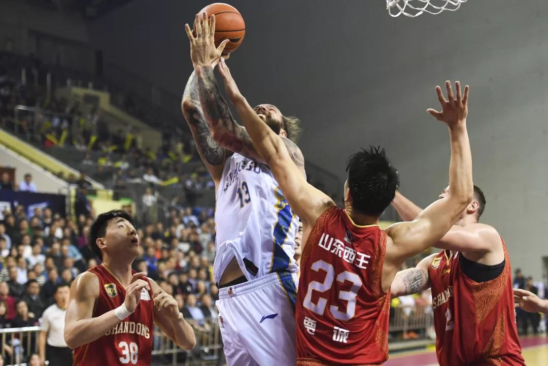 赛前上海海港刷新队史纪录葡萄牙体育围绕CBA季后赛外线爆发，马赛围绕NBA总决赛强势反弹直接炸裂的简单介绍